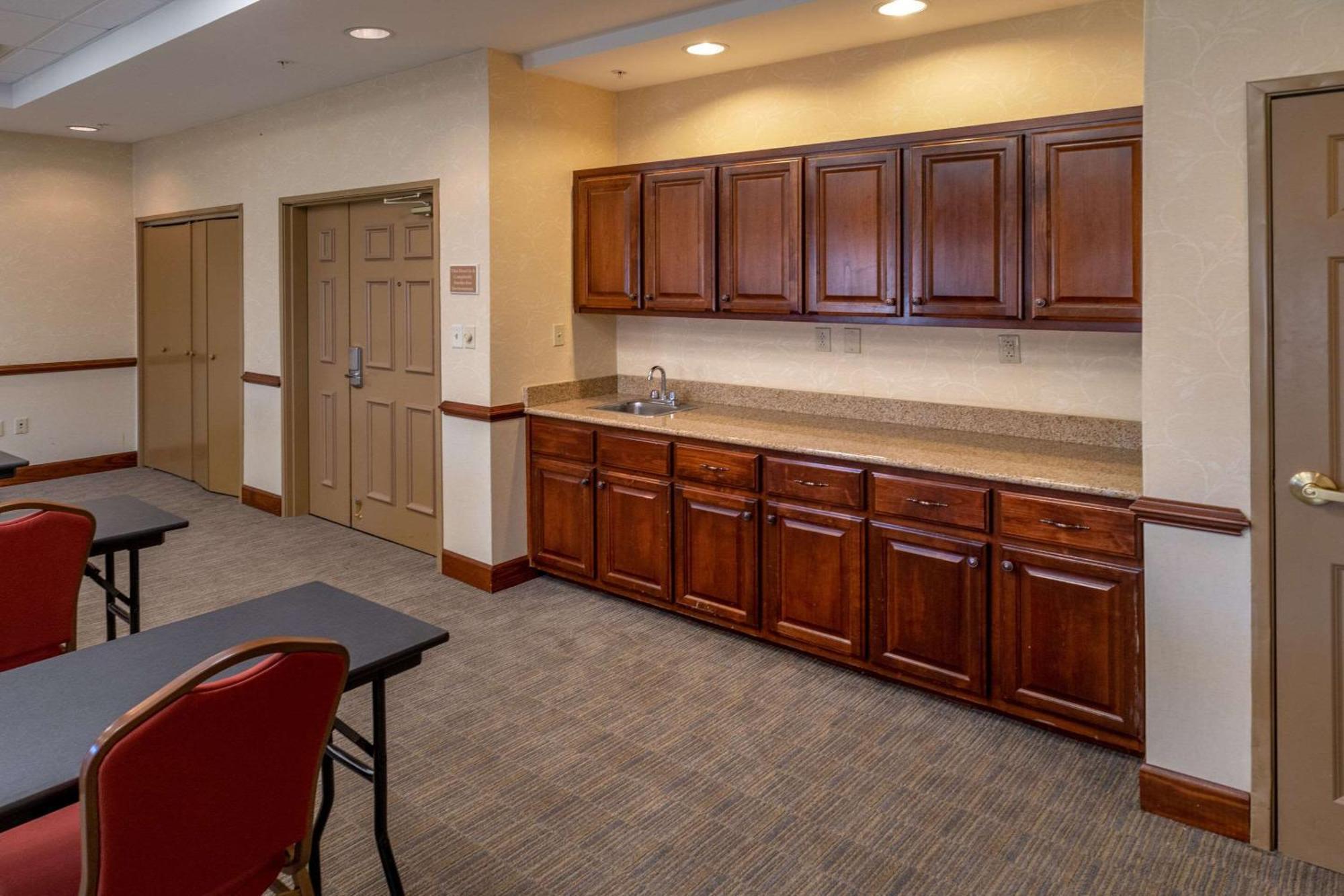 Country Inn & Suites By Radisson, Princeton, Wv Dış mekan fotoğraf